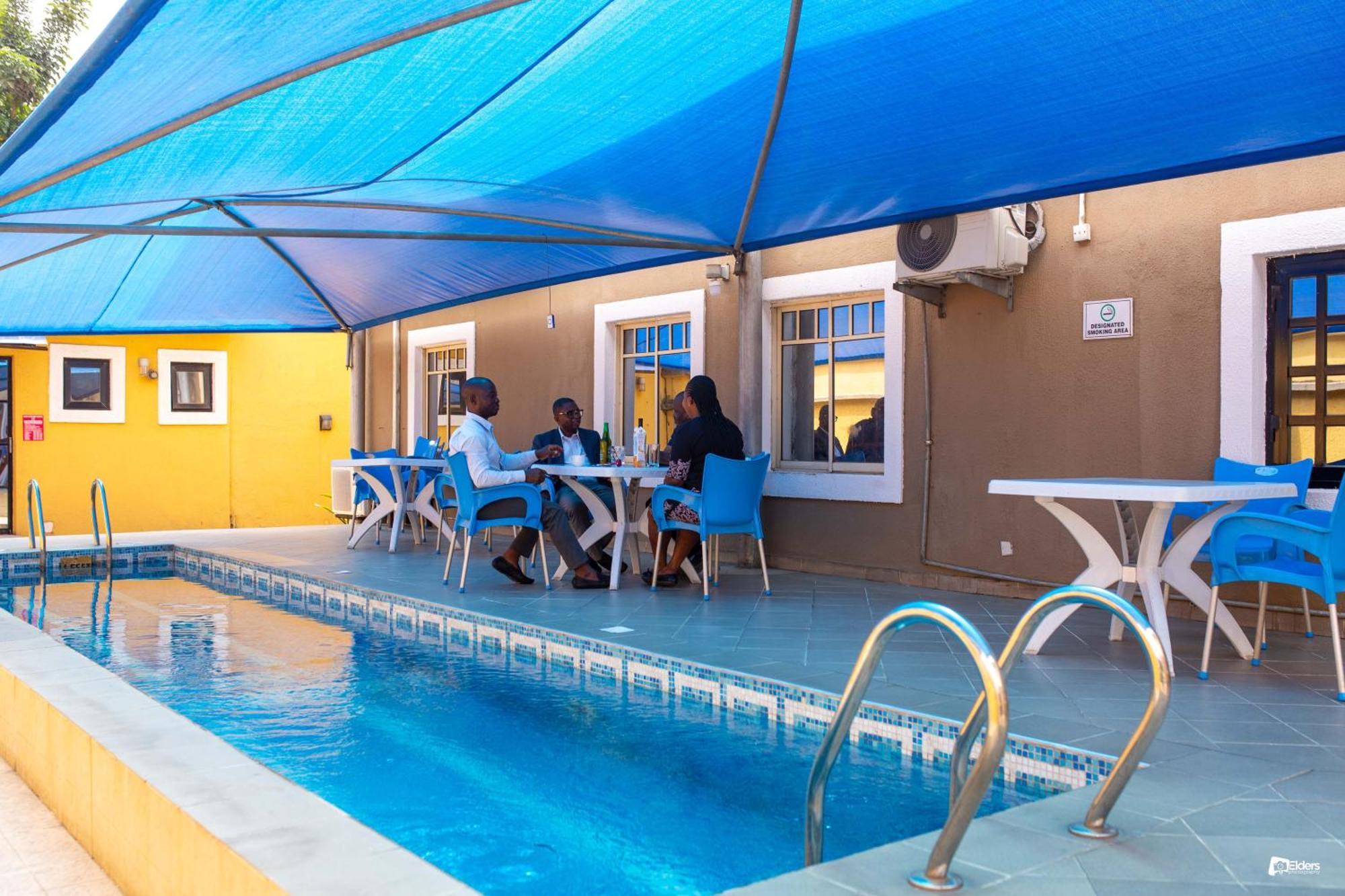 Suru Express Hotel Gra Lagos Luaran gambar